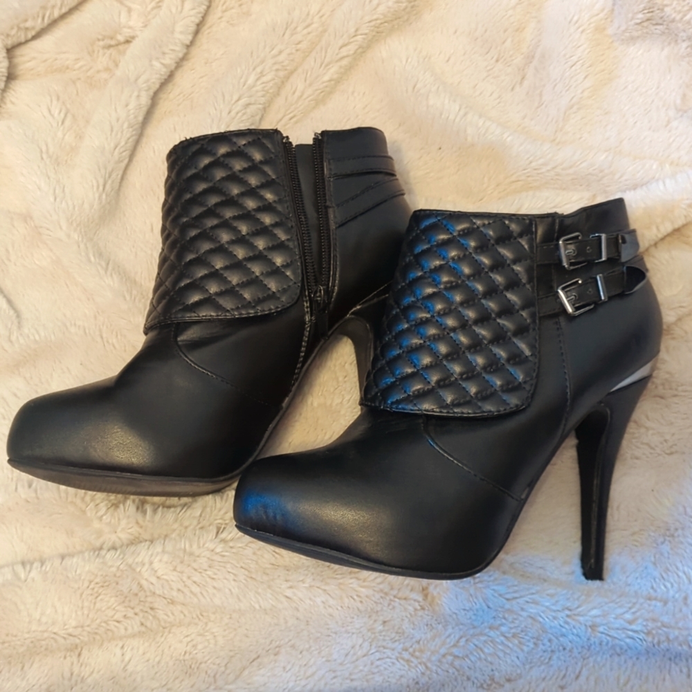 Black Ankle Heel Booties